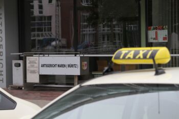 Urteil nach Prügelattacke gegen Müritzer Taxifahrer
