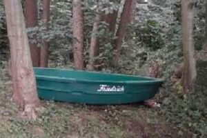 Ruderboot in  Groß Gievitz gestohlen