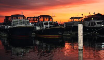 Yachtcharter Römer - Bootsvermietung Müritz