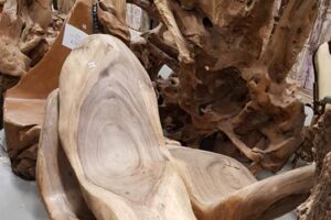 Teakholz-Liegen in Malchow gestohlen