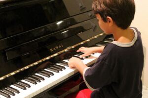 Klavierspielen lernen
