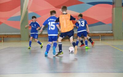 10. Multhaup-Cup