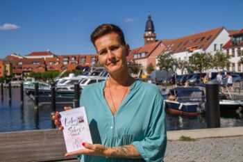 Buchlesung mit Anja Jahnke in Waren (Müritz)