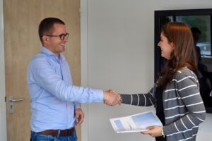 Pflegestützpunkten, der allgemeinen Sozialberatung, der Schuldner- und Verbraucherinsolvenzberatung, der Migrationsberatung oder im Beratungsnetz