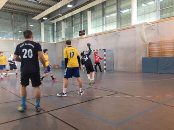 Sieg für Handballer von HASV 90 Waren Sieg für Handballer von HASV 90 Waren