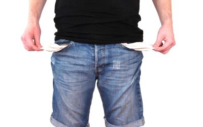 Am Monatsende kann es in der Kasse schon mal knapp werden ⇒ Mittlerweile gibt es jedoch Online Anbieter mit Sofortkrediten zur Überbrückung ⇒ Hier mehr dazu!
