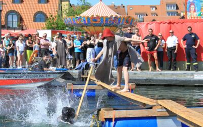 Schubkarrenrennen und Fischerstechen  Müritz Sail