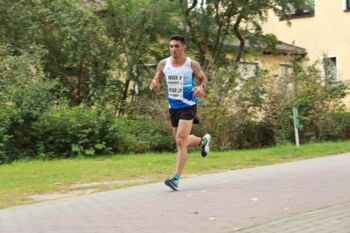 Laufveranstaltung um die Müritz laufen