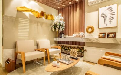 Montage von Holzverkleidung