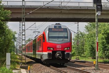Mit der Bahn nach Hamburg