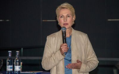 Schwesig reist in die Niederlande