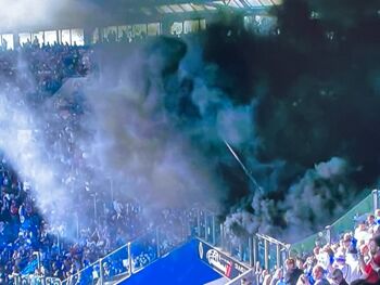 Pyrotechnik Hansa Rostock gegen SC Paderborn