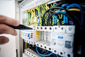 Elektriker Arbeitsplatz Mueritz