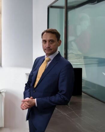 Nikolay Karpenko - Finanzielle Vermögensverwaltung