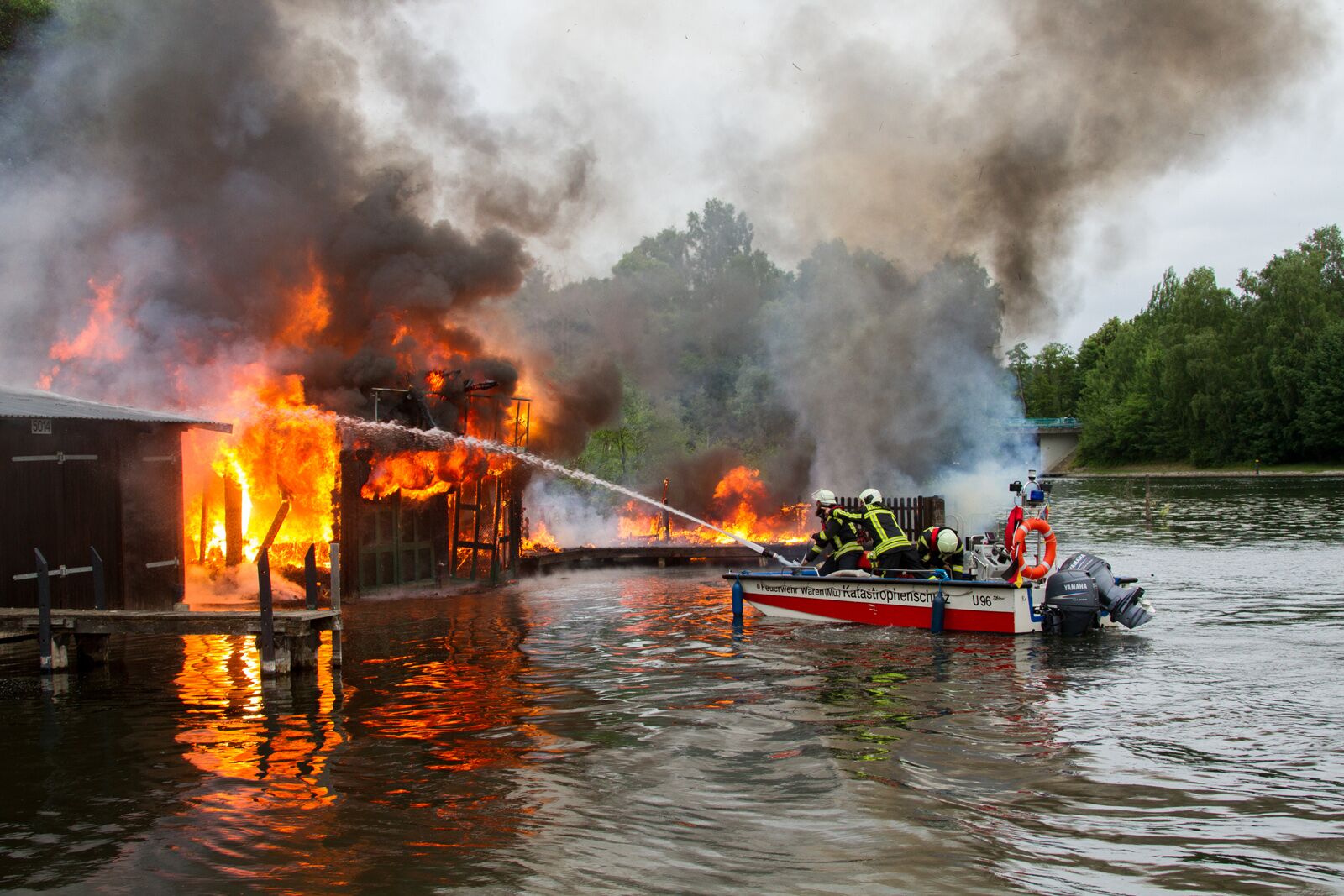 Waren (Müritz): Feuerwehreinsatz