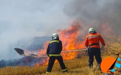 Strohpresse brennt in Schloen