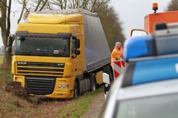 LKW-Unfall 194 Kittendorf LKW-Unfall 194 Kittendorf