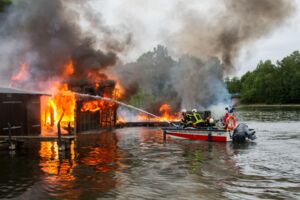 Waren (Müritz): Feuerwehreinsatz