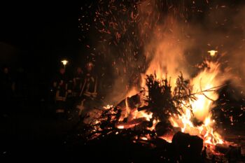 Weihnachtsbaumverbrennen Fleesensee