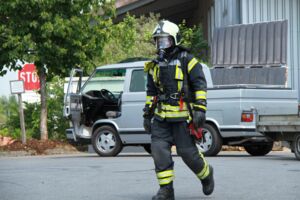 Defektes Gasauto in Waren (Müritz)