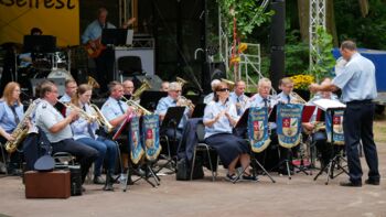Feuerwehrmusikzug Mirow auf dem Inselfest