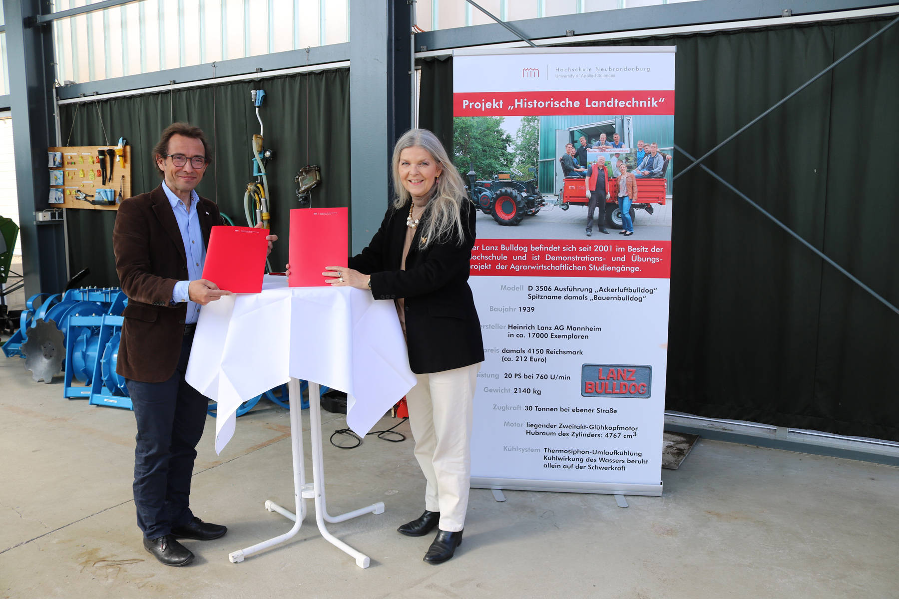 Gerd Teschke Neubrandenburg - Sabine K. Lauffer MuSeEn gGmbH und der WMSE GmbH