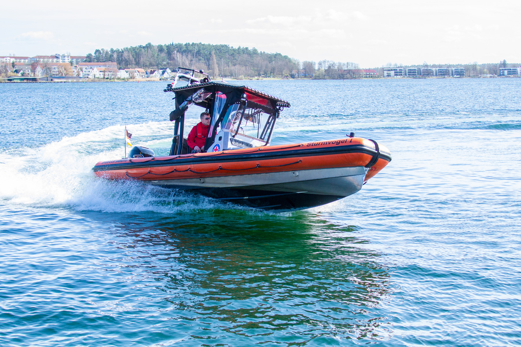 Sportboot auf der Müritz gekentert
