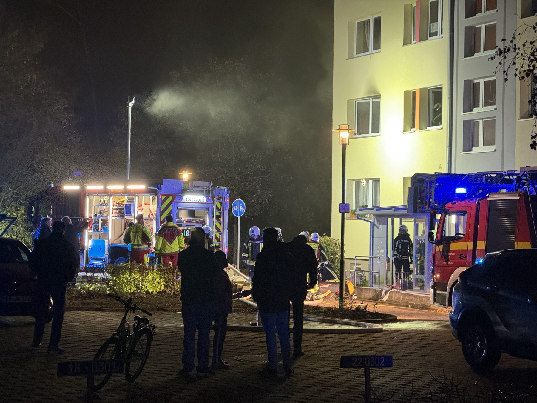 Feuerwehreinsatz: Wohnung brennt Waren (Müritz)