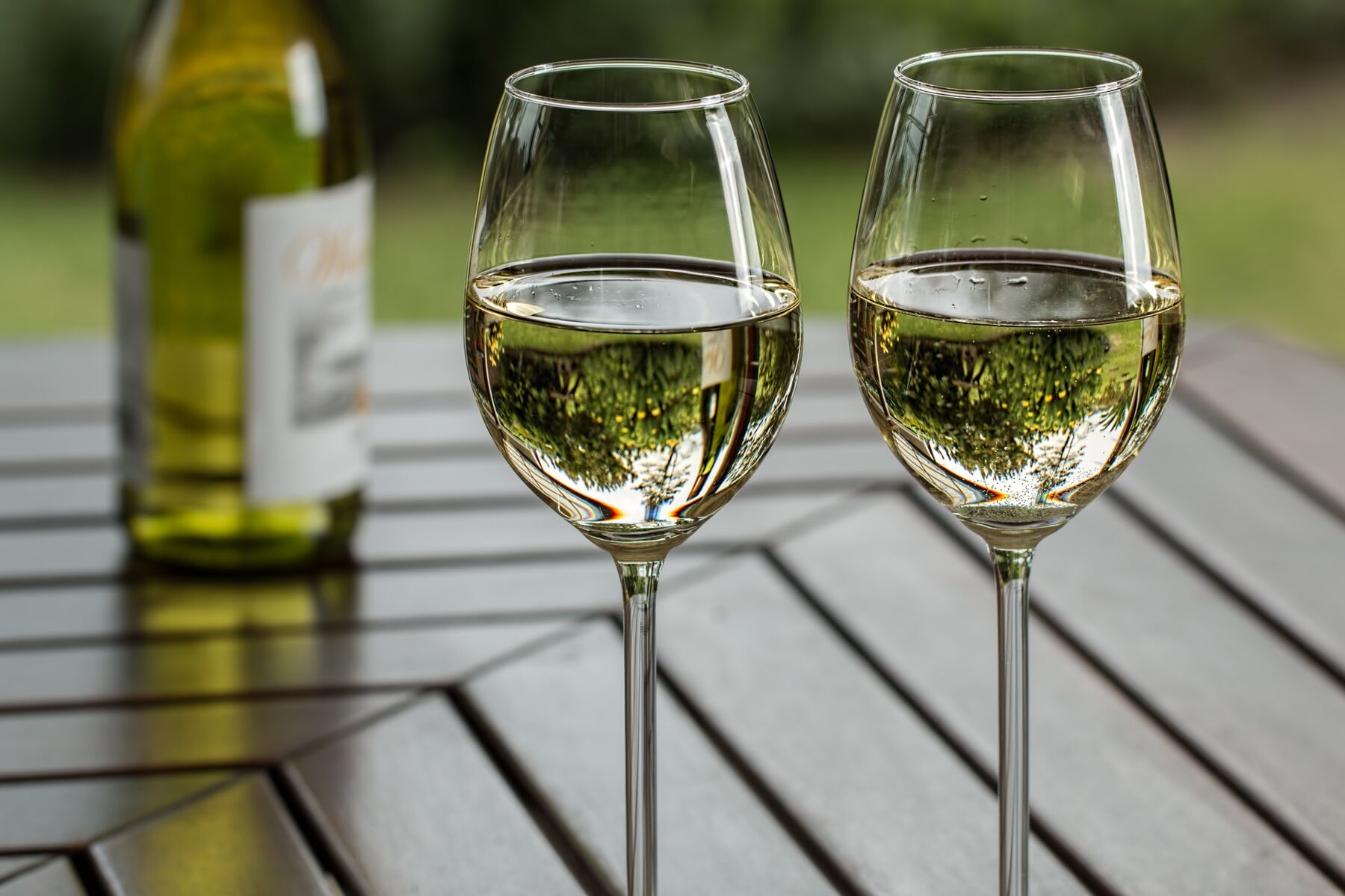 Wein online shoppen: Tipps für Genießer
